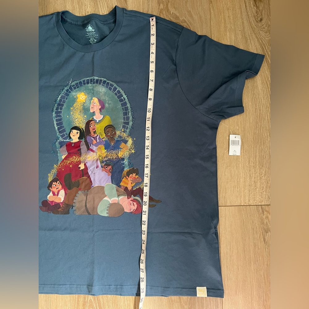 DISNEY Wish Asha and Her Friends Tshirt NWT - Picture 5 of 8